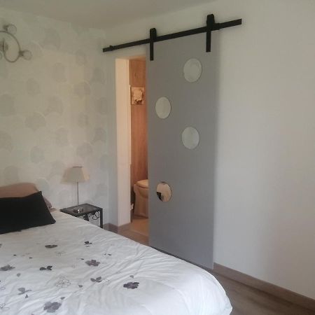 Le Petit Nid Hotel Égletons Kültér fotó