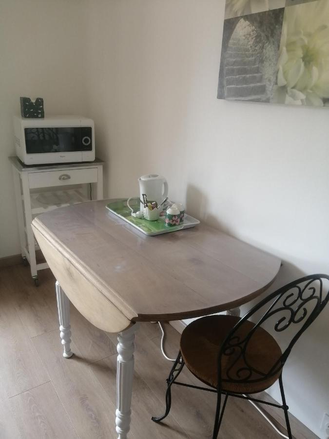 Le Petit Nid Hotel Égletons Kültér fotó