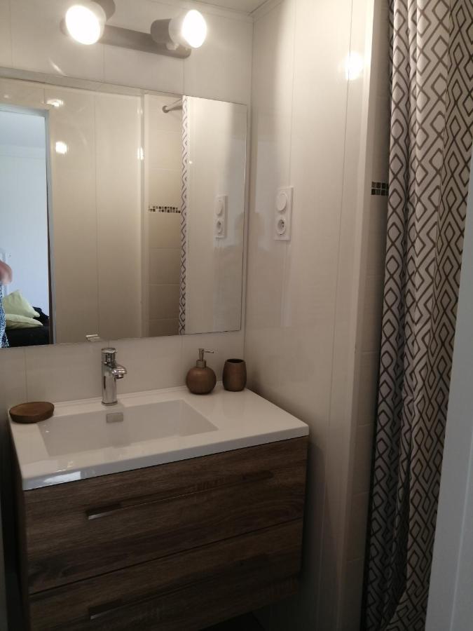 Le Petit Nid Hotel Égletons Kültér fotó